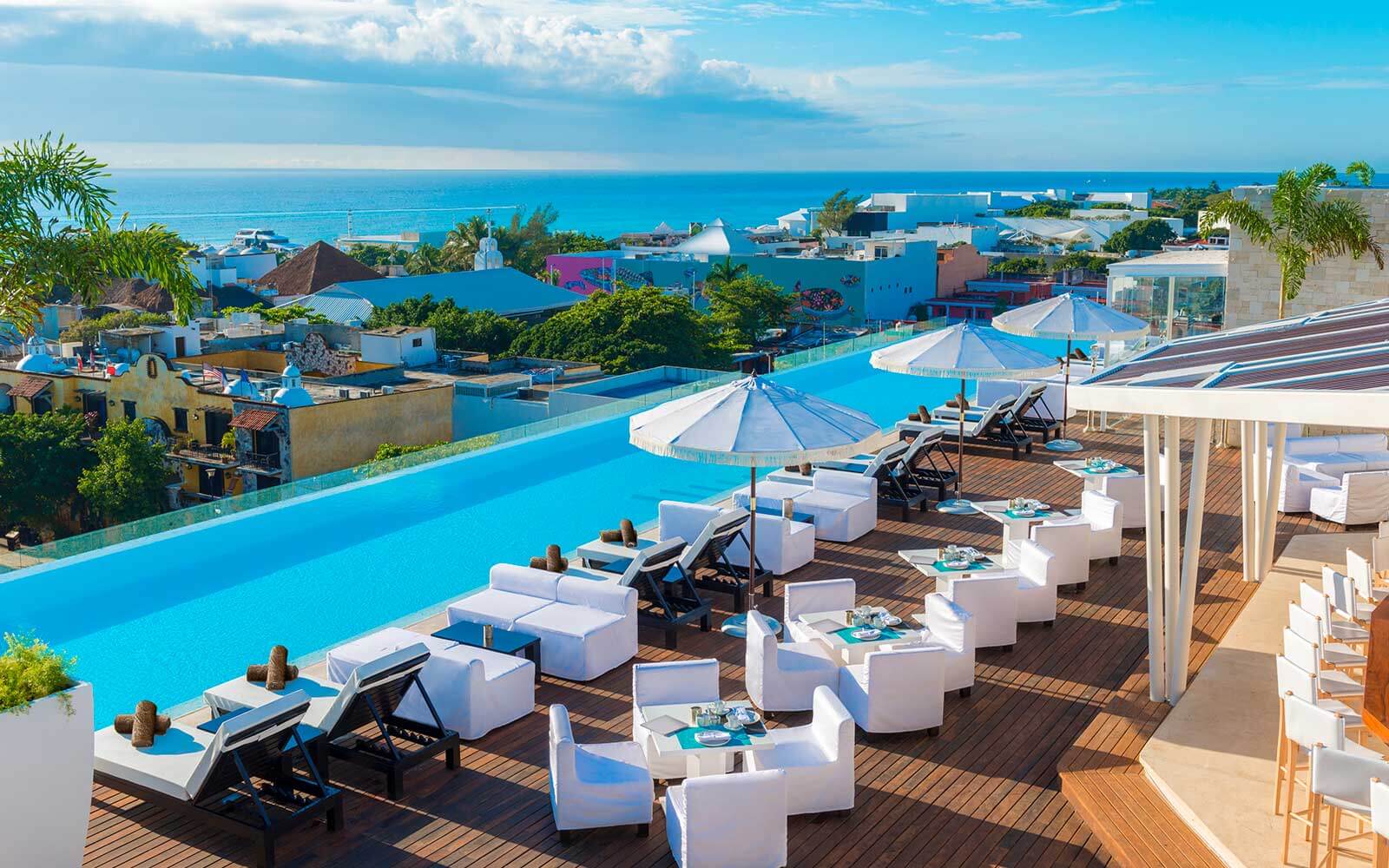 Fives rooftop playa del carmen